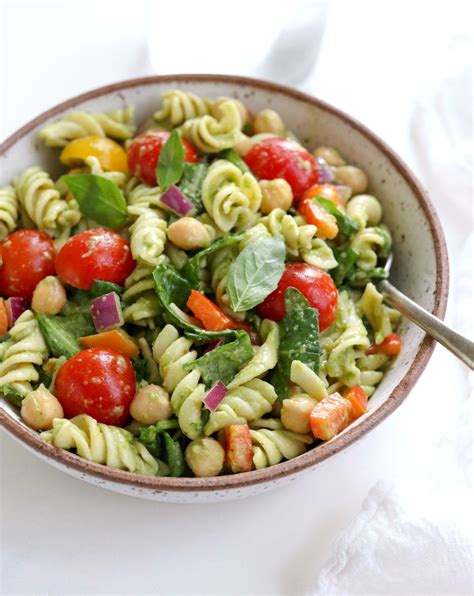 Pesto Pasta Salad (in 30 minutes!) - Detoxinista