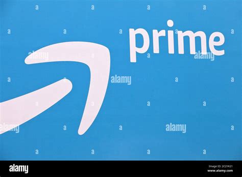 Amazon prime logo hi-res stock photography and images - Alamy