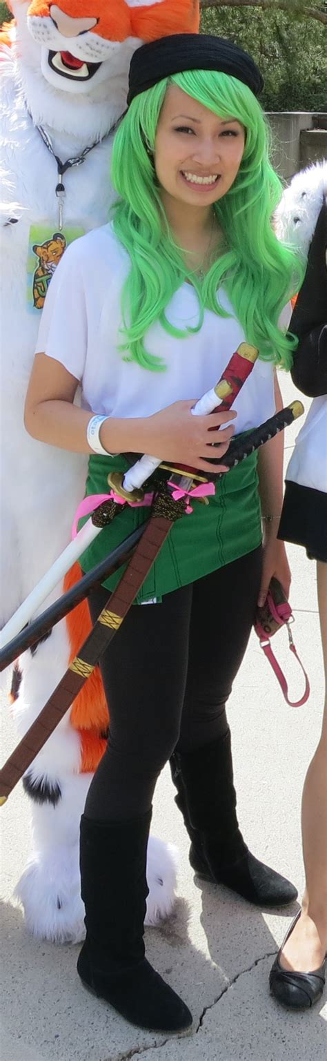 Zoro Cosplay! by mizzkim on DeviantArt