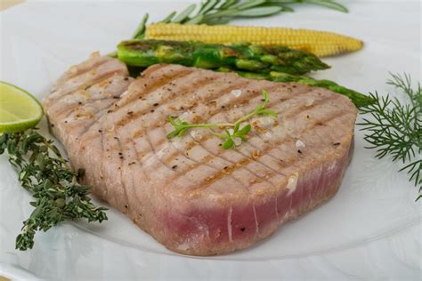 Grilled Tuna steak 12283925 Stock Photo at Vecteezy