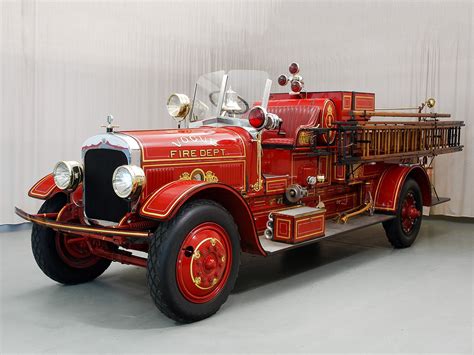 1924 Seagrave 6WT Pumper Firetruck | Fire trucks, Fire trucks pictures ...