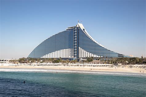 Jumeirah Beach Hotel | Visit Dubai