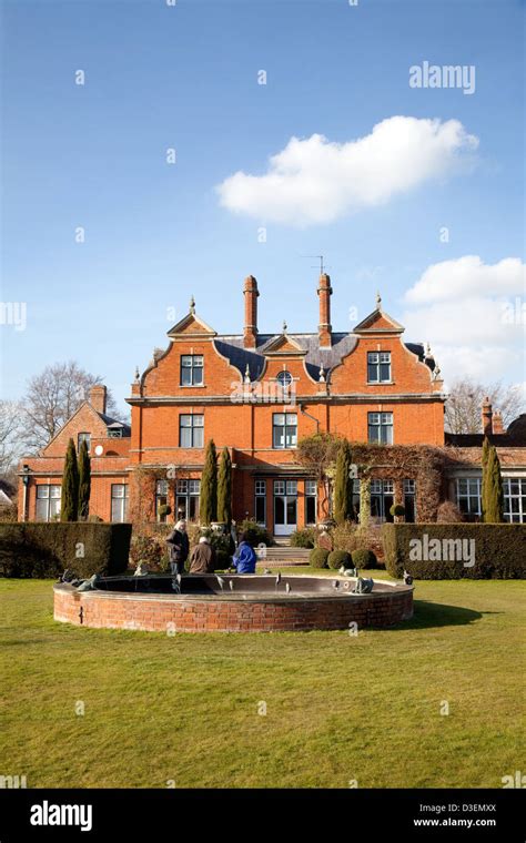 Visitors at 17th century Chippenham Park House, Chippenham village ...