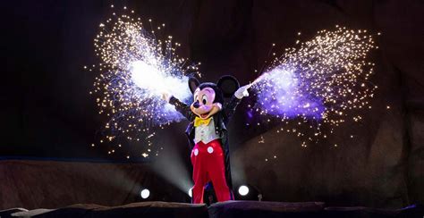 Fantasmic! - 10 Things to Know About the Updated Nighttime Spectacular ...