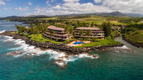 Whalers Cove Oceanfront Resort Hawaii 2018 - YouTube