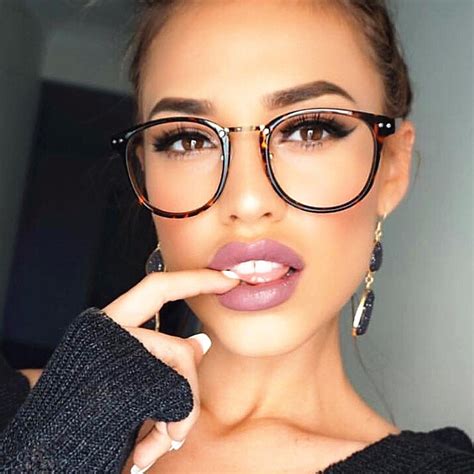 2019 Wholesale Rivet Women Optical Glasses Frame Designer Eyeglass ...