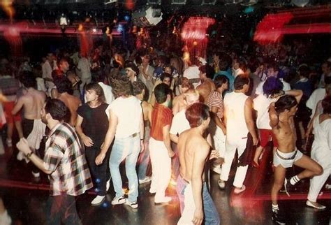 How did the Stonewall Riots impact and bring the Queer community ...