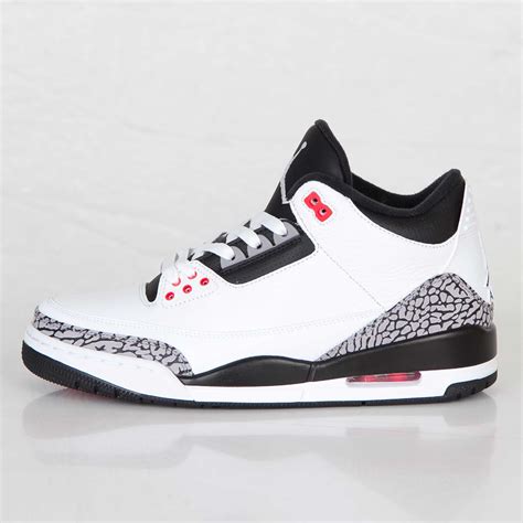 Jordan Brand Air Jordan 3 Retro - 136064-123 - Sneakersnstuff ...