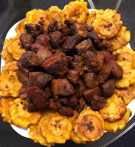 Griot avec sweet banane 📸 @_thehouseof4_ 🇭🇹 🌴 This is Haiti 🇭🇹 🌴 🇭🇹We ...