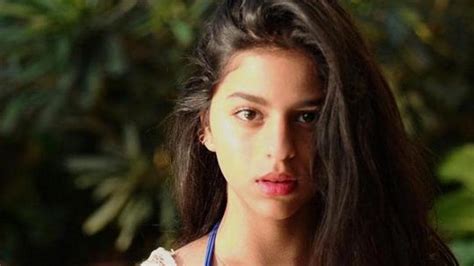 Suhana Khan oozes glam on Vogue cover, dad Shah Rukh Khan is overcome ...