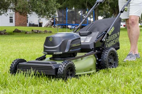 Green Machine Battery-Powered Lawn Mower Review - Pro Tool Reviews