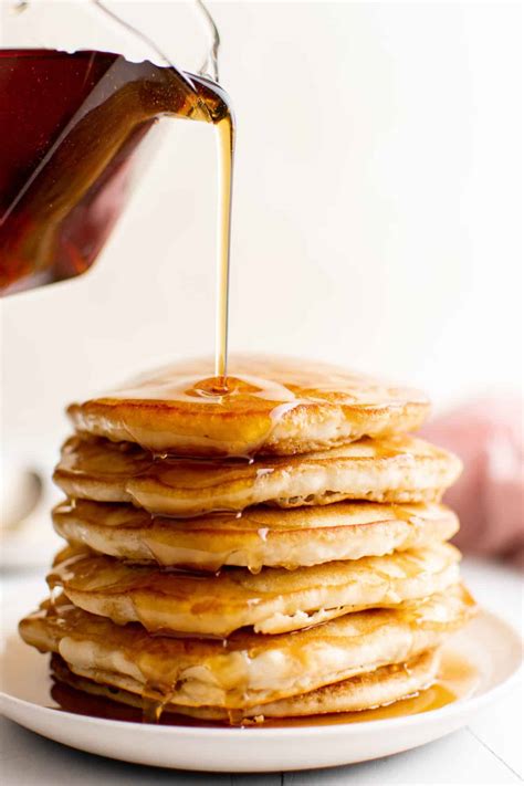 Homemade Pancake Syrup • Pancake Recipes