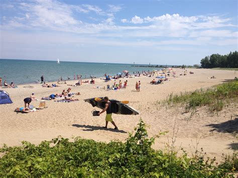 A perfect beach day on Lake Erie at Geneva State Park | Beach, State ...