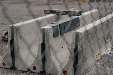 What Is a Jersey Barrier? - Clearway