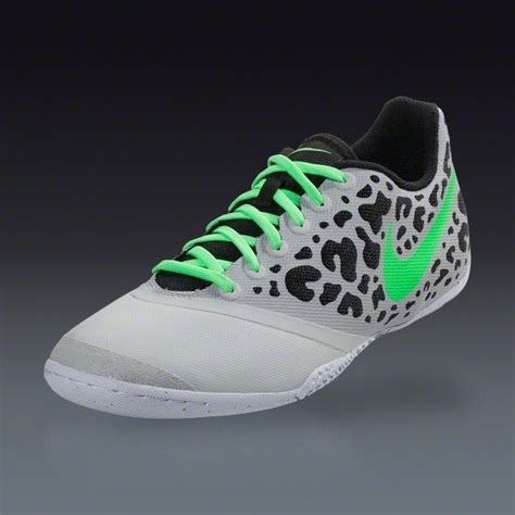 Indoor Nike turf shoes | Soccer shoes, Indoor soccer, Indoor soccer cleats