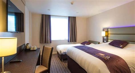 Premier Inn Taunton, UK - Best rates online - Book now!