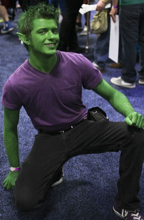 Die besten 25+ Beast Boy Kostüm Ideen auf Pinterest | Raben cosplay ...