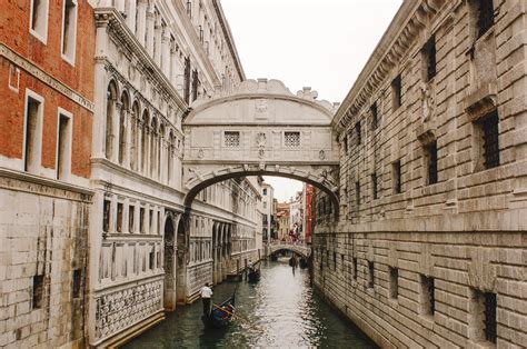 Bridge of Sighs: Our Guide to the Venice Landmark