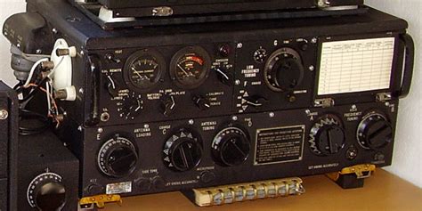 Resurrection — Pressing WW2 Radio Equipment Back Into Service | Hackaday