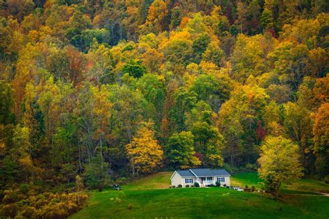 Fall Colors North Carolina USA | Fall colors, Southern beauty, Carolina usa