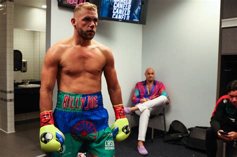 Billy Joe Saunders holds talks over possible boxing return, and he ...