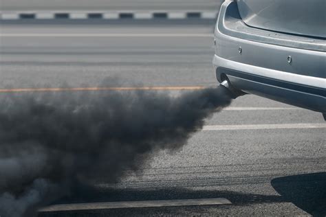 Decreased vehicle emissions linked to fewer deaths | News | Harvard T.H ...