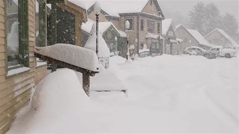 Vermont Hit By Heavy Snow - Videos from The Weather Channel