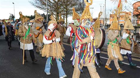 La Fhéile Bríde: Thousands celebrate the patroness saint | Echo.ie