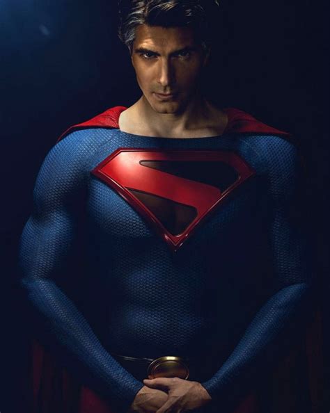 Second Brandon Routh “Crisis” Superman Picture - Superman Homepage