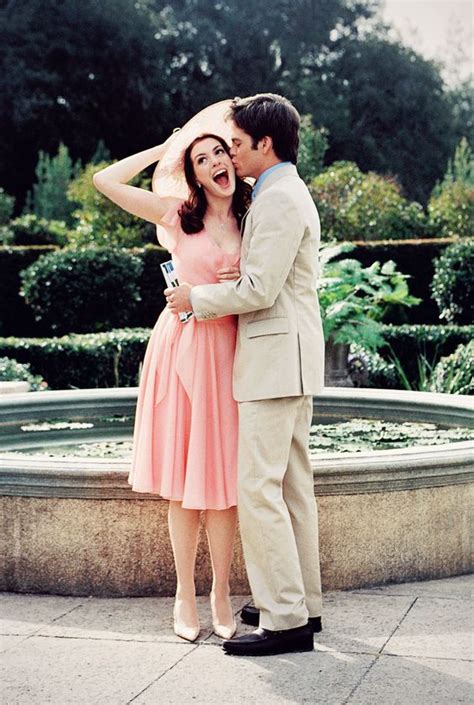 Anne Hathaway (Mia Thermopolis) & Chris Pine (Nicholas Devereaux) - The ...