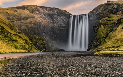 Iceland's Skógafoss Waterfall: The Complete Guide