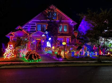 Thrilling New Jersey Halloween Lights Displays