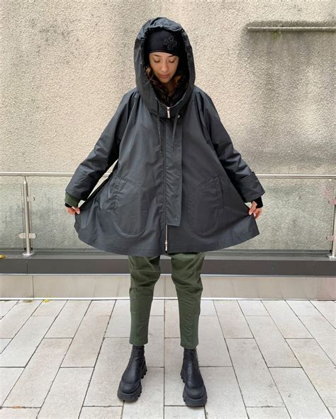 How To Style Raincoats For Women? 20 Outfit Ideas To Try