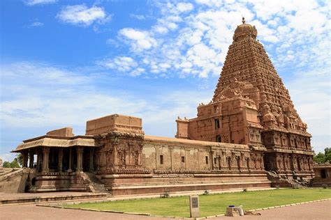 Famous Temples of India: Visit the Country’s Stunning Religious Sites ...