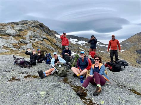 The 7 Best Hikes on the Lofoten Islands