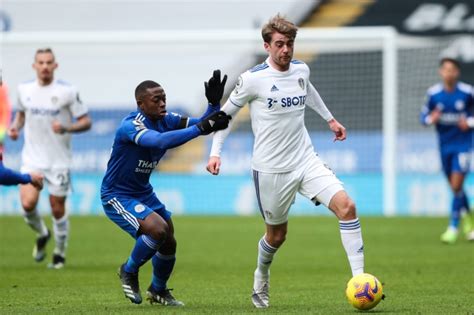 Patrick Bamford: Team display shows why Leeds United get more from lone ...