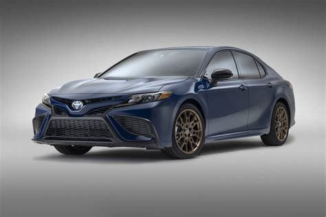 2023 Toyota Camry Hybrid Prices, Reviews, and Pictures | Edmunds