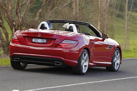 2015 Mercedes-Benz SLK recalled for battery fix - Photos (1 of 2)