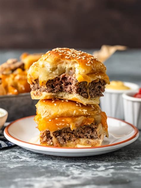 Baked Cheeseburger Sliders Recipe {VIDEO} - The Cookie Rookie