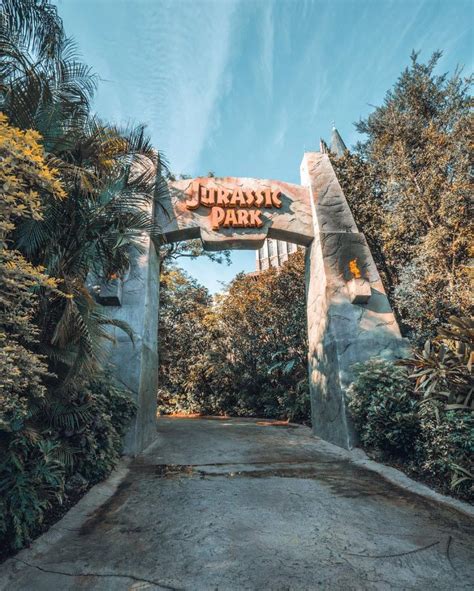 Welcome to Jurassic Park at Universal's Islands of Adventure! (IG Cred ...