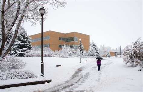 BYU-Idaho | Winter Scenes | Campus Winter- Ricks Building - Dec 2016