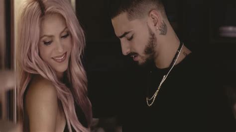 Shakira - Chantaje (Official video) ft. Maluma - El Notiloco de Botero