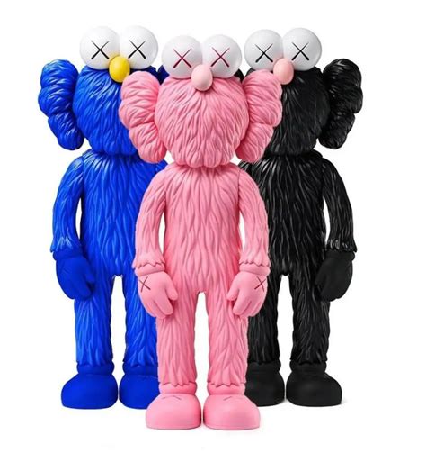 KAWS - KAWS BFF set of 3 works (KAWS Pink, Black, Blue BFF) | Vinyl art ...