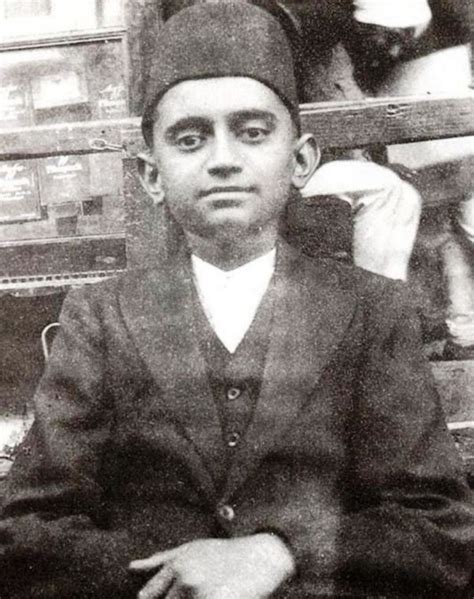 Saadat Hasan Manto Wiki, Age, Family, Wife, Death, Biography & More ...