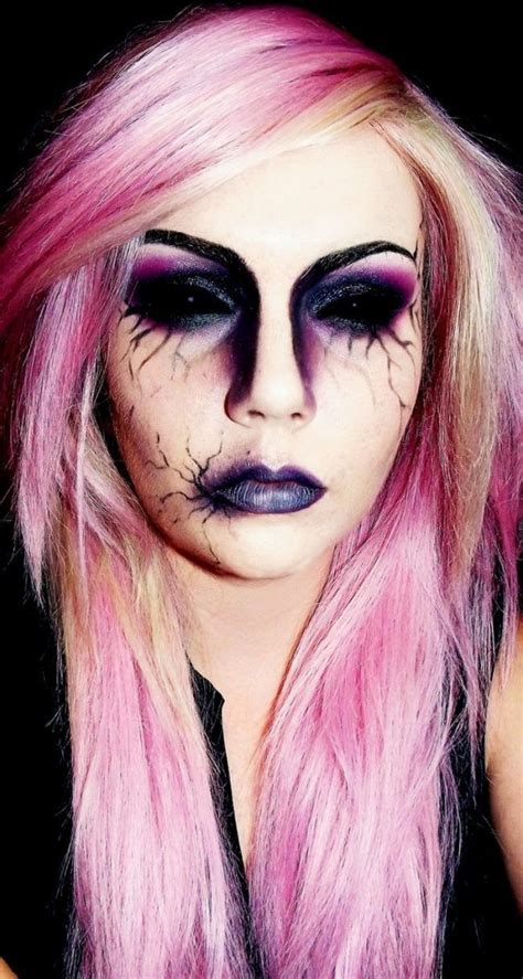 Halloween - Make-up Schminke und Co. #Halloween #Schminke #Make-Up ...