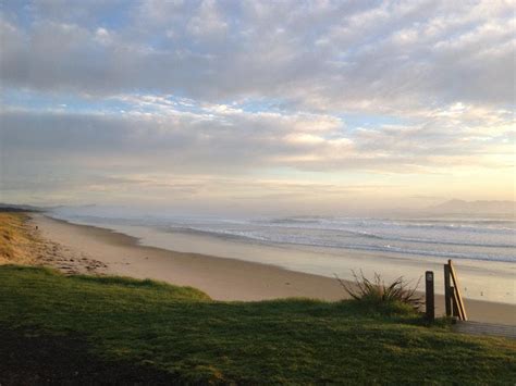 Surfing in Auckland - West & East Coast Auckland Surf Spots