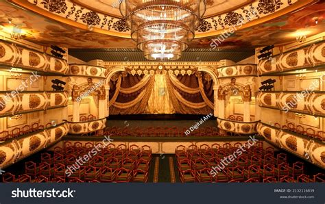 Grand Old Opera House Theatre Interior Stock Illustration 2132116839 ...