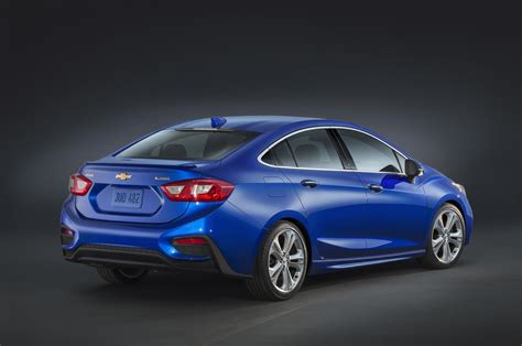 2016 Chevrolet Cruze Fuel Economy Released, Cruze Diesel Returns in ...