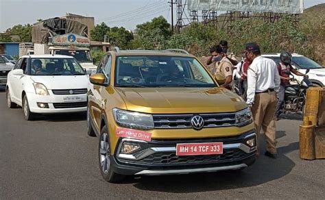 New Left-Hand Drive Volkswagen Taigun Spotted Testing In India - Scoopsky