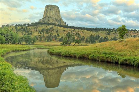 Devils Tower, Belle Fourche River, Devils Tower National M… | Flickr